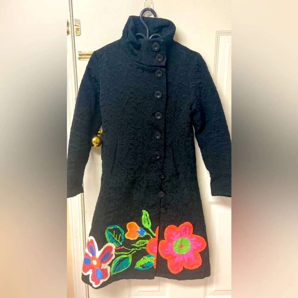 Self Embroidered coat with painted floral design in front and back. - Picture 4 of 4